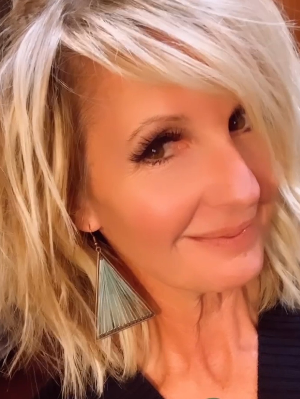 Triangular Wire/String Earrings - Picture 3 of 7